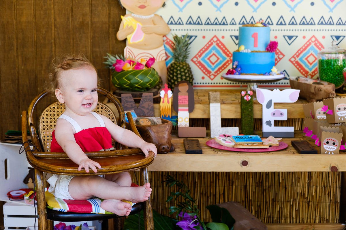 Reference image illustrating A Mother’s Heartfelt Letter to Her One-Year-Old: Reflections on Love, Growth, and Milestones