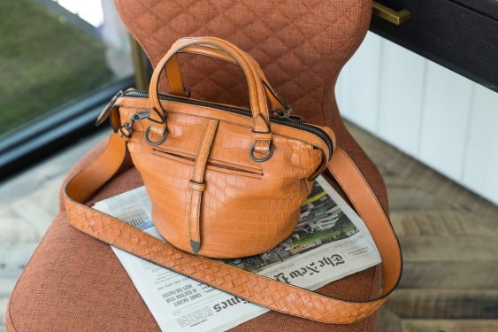 Bottega Veneta Fall 2018 Handbags: Tambura and Palio Fringe Messenger Reviewed cover image