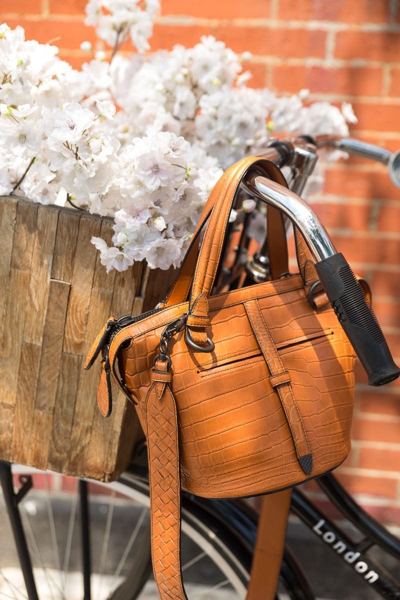 Reference image illustrating Bottega Veneta Fall 2018 Handbags: Tambura and Palio Fringe Messenger Reviewed