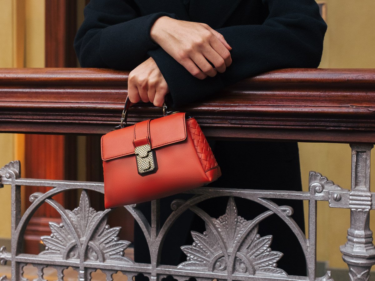 Reference image illustrating Bottega Veneta Piazza Review: The Everyday Luxury Handbag That Blends Refinement with Whimsy