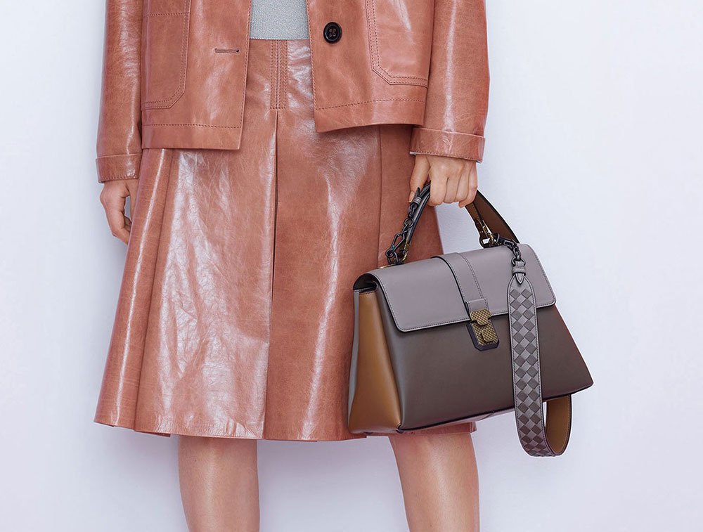 Reference image illustrating Bottega Veneta Pre-Fall 2018 Handbag Collection: A Playful Evolution of Intrecciato Classics