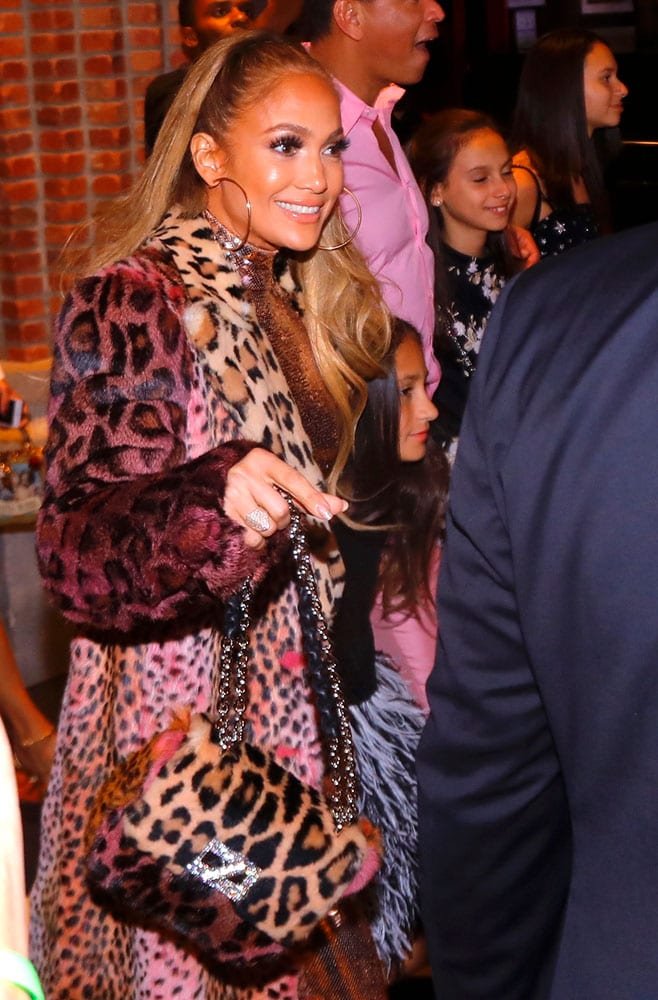 Reference image illustrating Celebrities and Their Designer Bags: Hermès, Prada, Fendi, and More in a Mommy & Me Edition