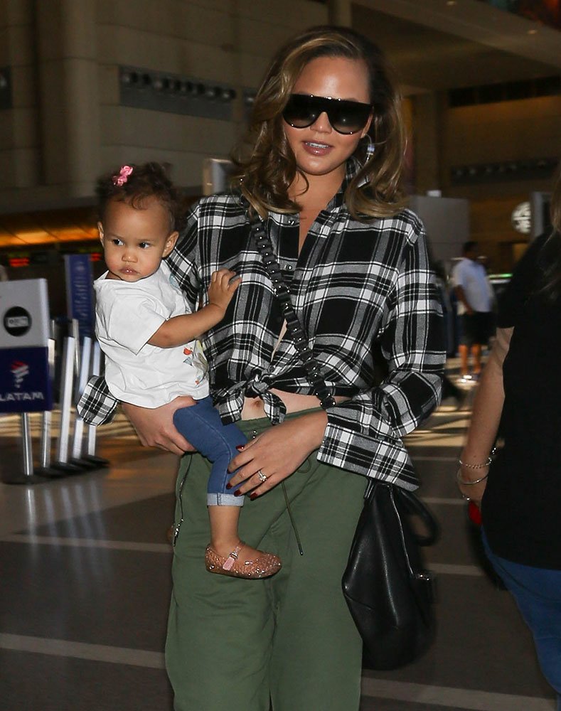 Reference image illustrating Celebrities Spotted with Chanel, Hermès, and Vintage Givenchy Bags at LAX, US Open, and Star-Studded Parties