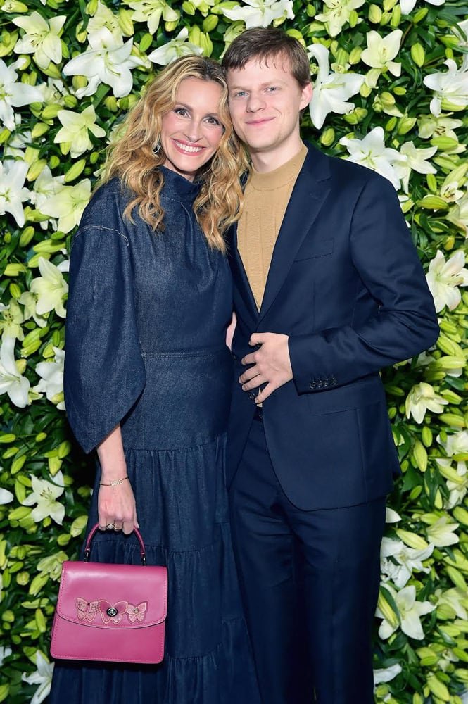 Reference image illustrating Celebrity Handbag Sightings: Hermès Birkins, Chanel Classics & Louis Vuitton Runway Bags