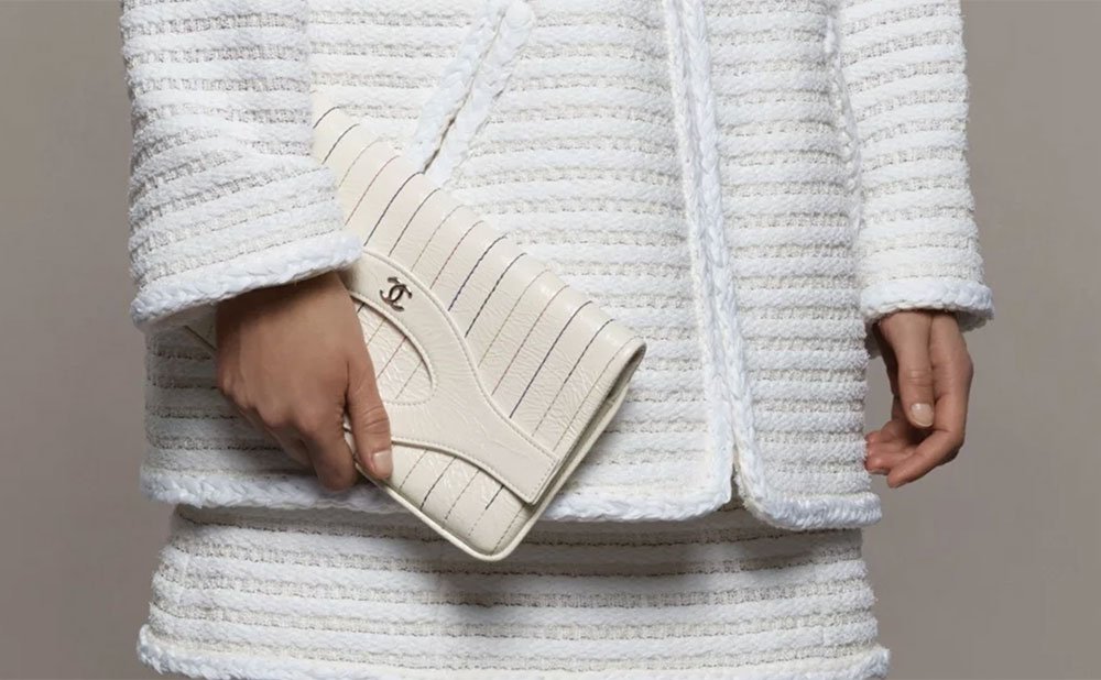 Reference image illustrating Chanel Cruise 2019 Bags: Nautical Elegance and the New Boy Bag Proportion