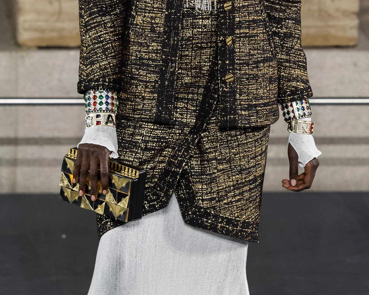 Reference image illustrating Chanel Métiers d’Art 2019 Bags: Ancient Egypt Inspires Gold, Pyramids, and Metallic Tweed