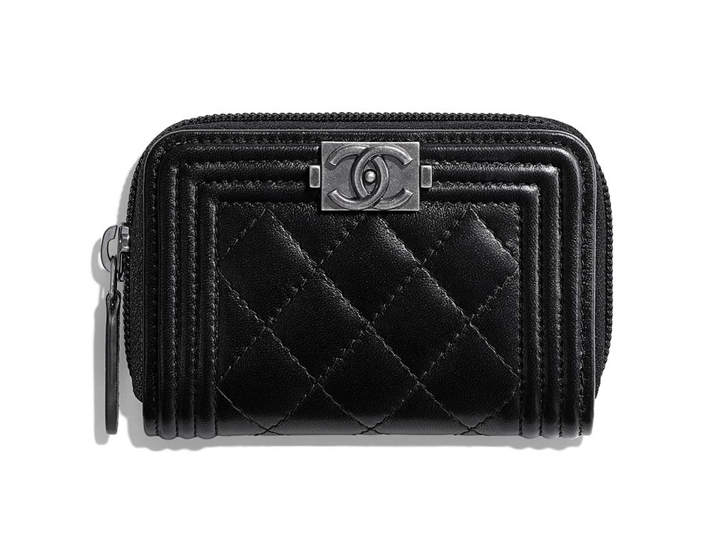 Reference image illustrating Chanel Pre-Collection Fall 2018: Over 75 New Wallets, WOCs & Accessories Revealed