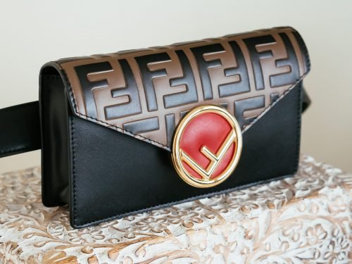 Fendi Pre-Fall 2018 Logo Belt Bag: A Versatile Double-Duty Design cover image
