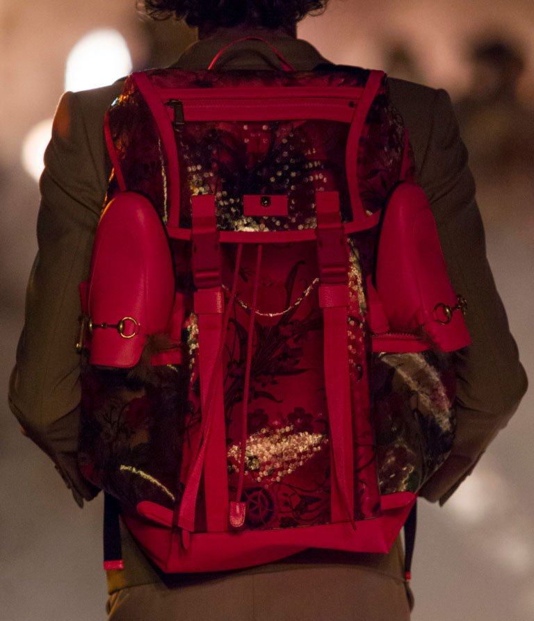 Reference image illustrating Gucci Cruise 2019 Handbags: 15th-Century Meets LA Glamour in the Jackie Hobo