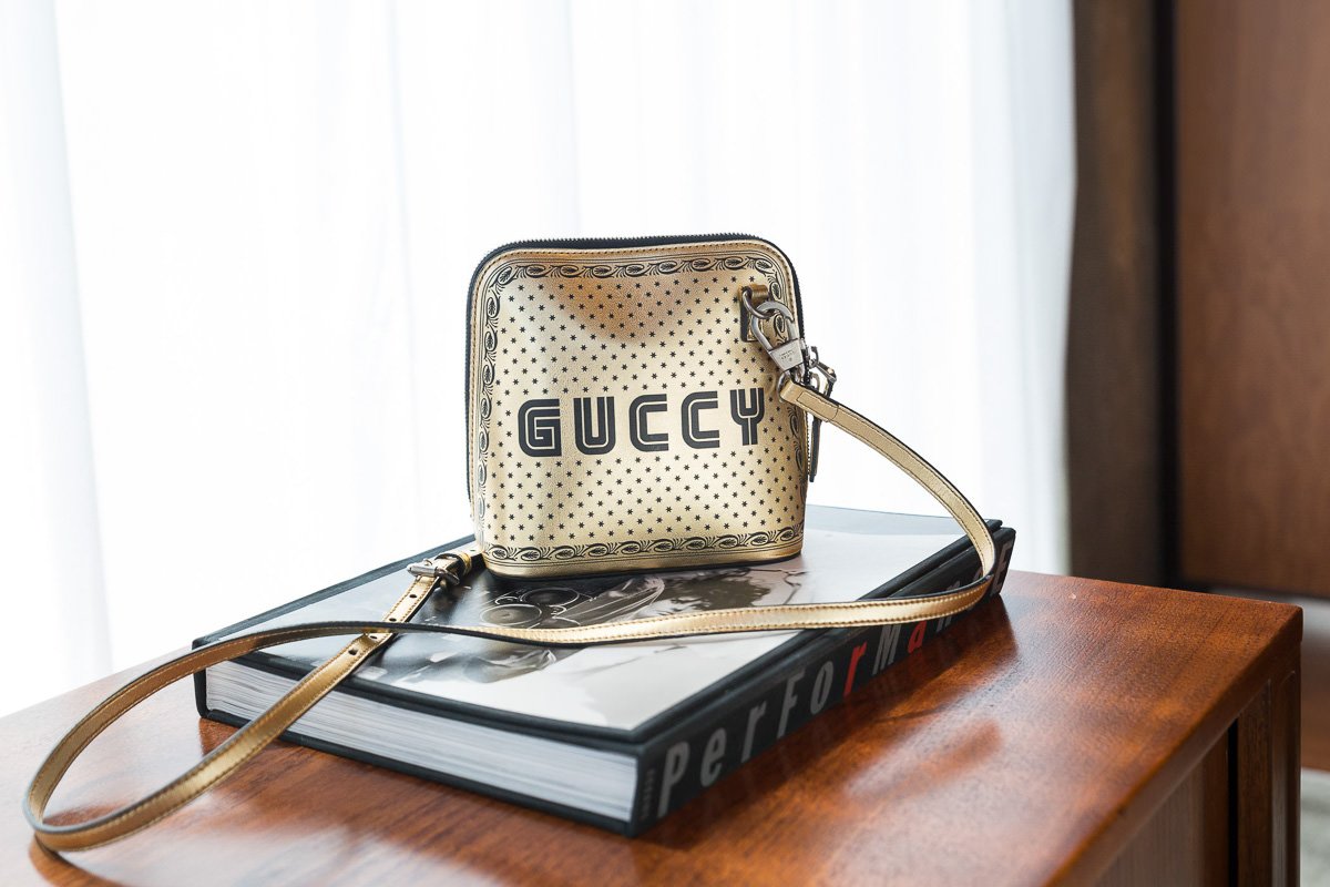 Reference image illustrating Gucci’s Guccy Collection: A Retro-Inspired Mini Shoulder Bag and Portfolio Review