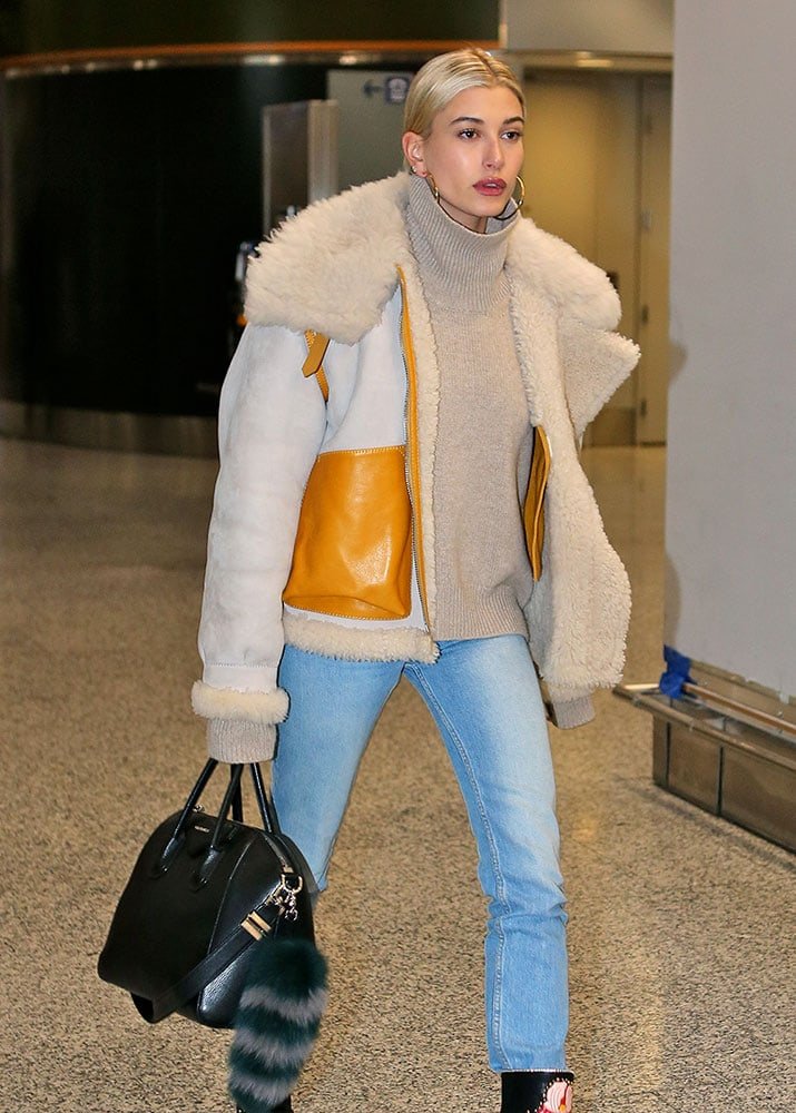 Reference image illustrating Hailey Baldwin’s Designer Bag Collection: A Black-Bag Era of Luxury Favorites