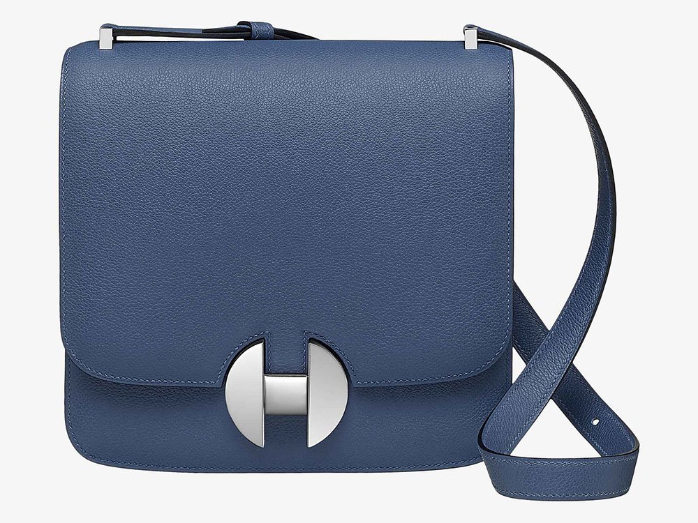 Reference image illustrating Hermès 2002 Bag Debuts Online: First-Ever Digital Release of the Runway Icon