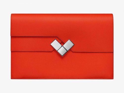 Hermès Fortunio Bag Returns: A 1930s Classic Reimagined with an Ingenious Clasp thumbnail