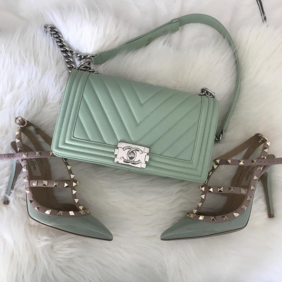 Reference image illustrating Inside a Stunning Private Collection of Hermès and Chanel Bags: Collector Insights and Favorites
