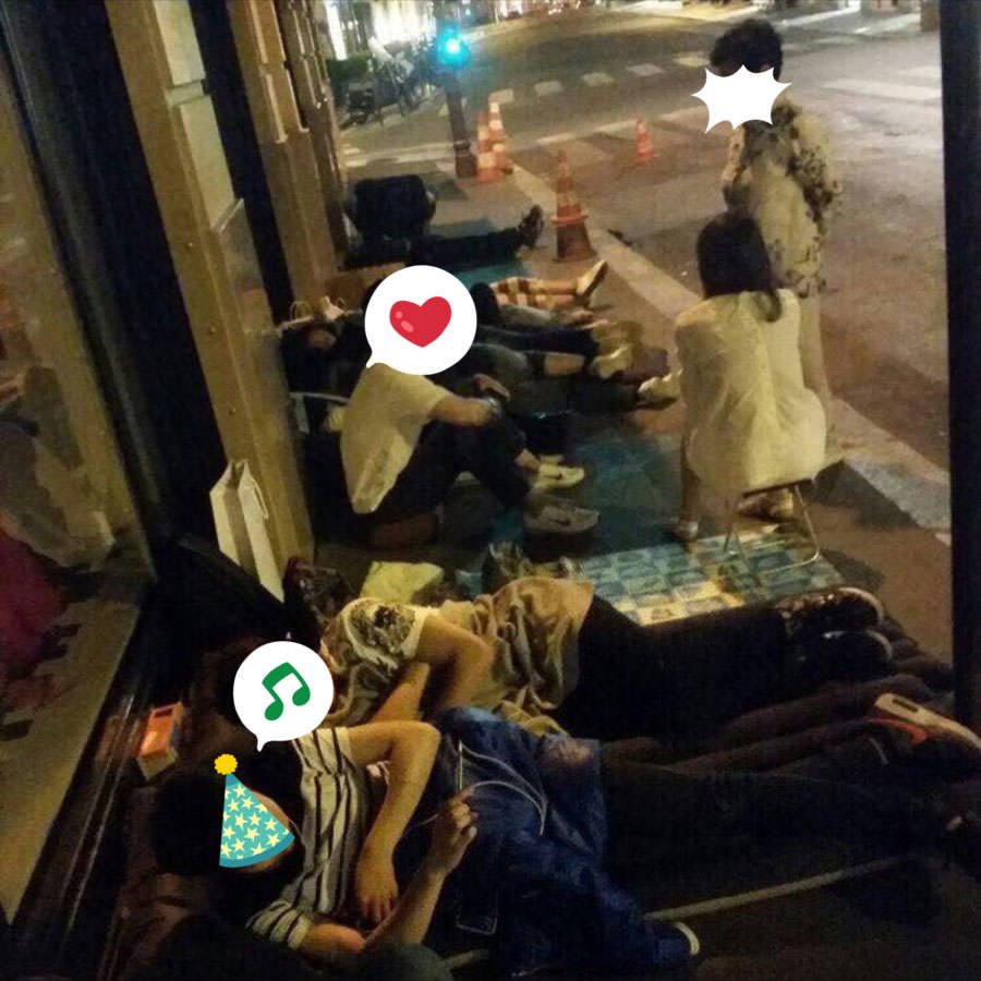 Reference image illustrating Inside the Hermès Paris Line-Sitting Economy: Wealthy Buyers Pay Hundreds to Skip the Queue at Faubourg Saint-Honoré