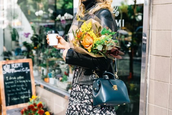 Linjer Doctor's Bag Review: A Stylish and Practical Crossbody for Busy Days in NYC cover image