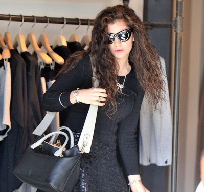 Lorde Spotted Shopping with Taylor Swift Carrying a Navy Chloe Baylee Bag thumbnail