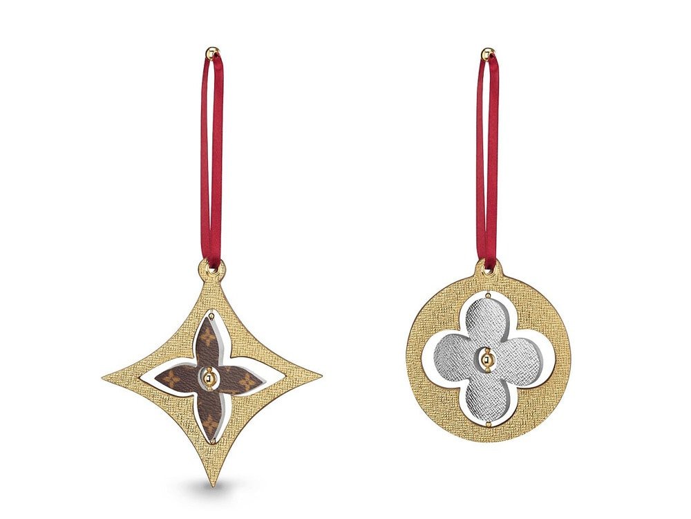 Reference image illustrating Louis Vuitton Monogram Ornaments: The Ultimate Statement for Your Holiday Tree