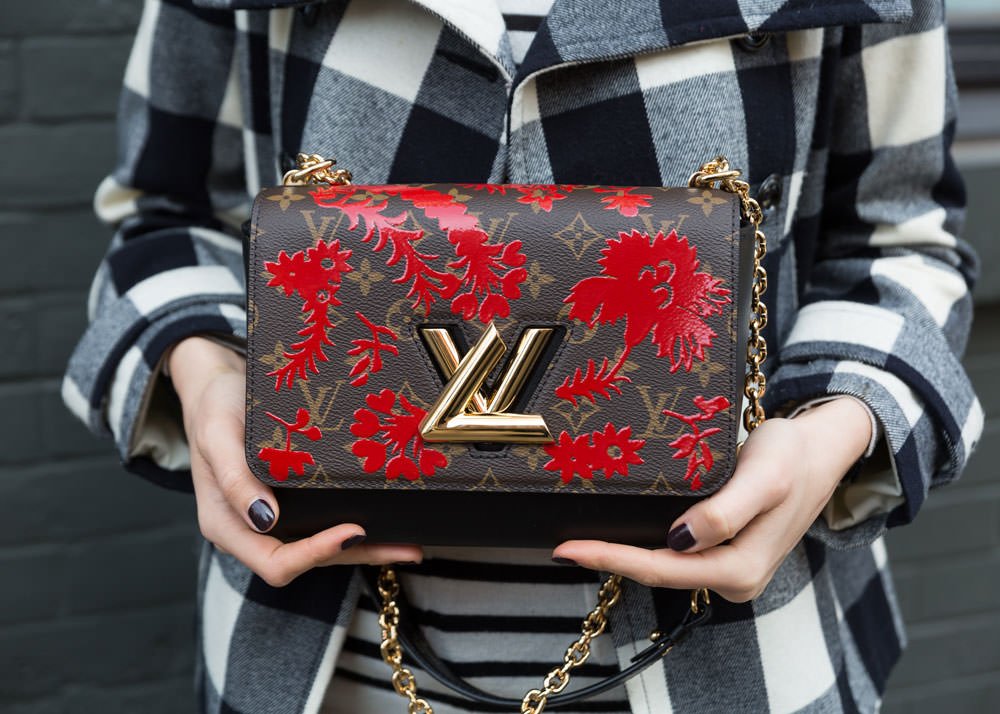Reference image illustrating Louis Vuitton Twist MM Floral Monogram: A Fresh Botanical Take on an Iconic Silhouette