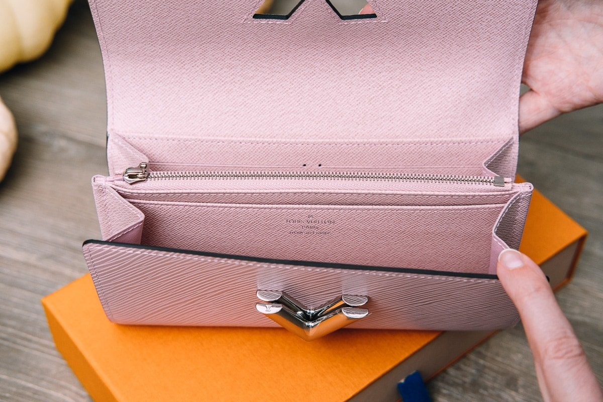 Reference image illustrating Louis Vuitton Twist Wallet Review: Rose Ballerine Epi Leather in Action