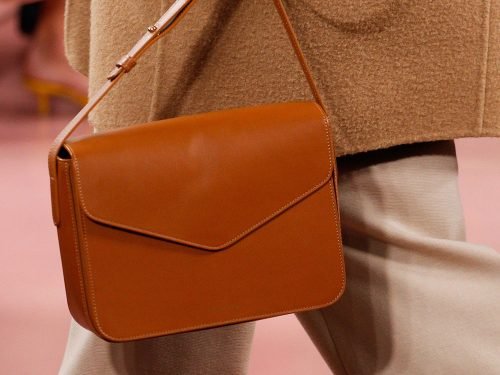 Mansur Gavriel Fall 2017 Runway: New Envelope Crossbody Bag and First Ready-to-Wear Collection thumbnail