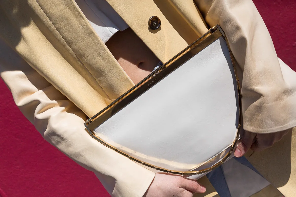 Reference image illustrating Marni Spring 2019 Bag Collection Review: The Cachè Two-Tone and Squared Snap Link Tote