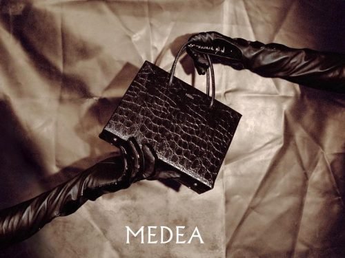 Medea Handbags Review: The Minimalist Tote Winning Over Celebrities and Editors thumbnail