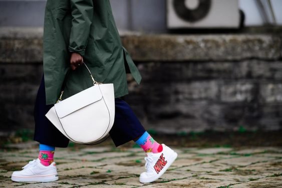 Milan Fashion Week Fall 2018 Street Style Bags: The Best Instagram Finds thumbnail