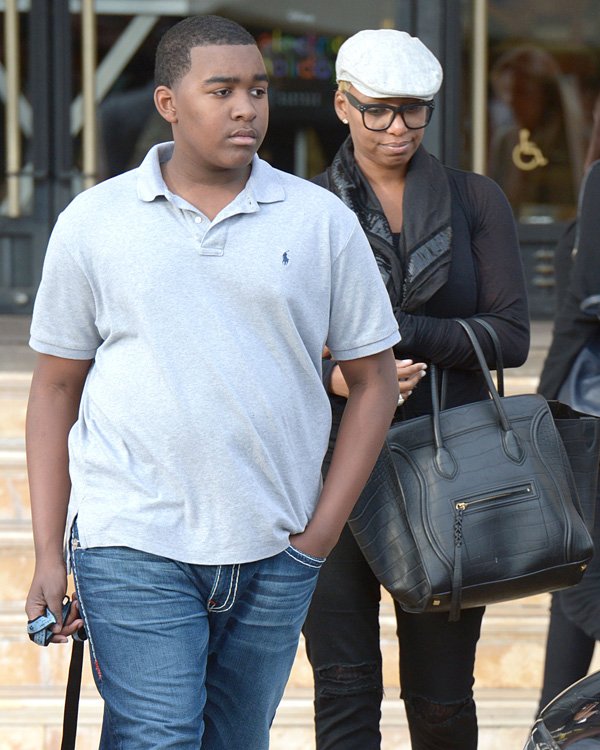 Reference image illustrating Nene Leakes Spotted with Crocodile Celine Phantom Tote at Barneys Los Angeles