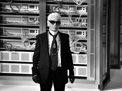 Remembering Karl Lagerfeld: The Legacy of Chanel and Fendi’s Creative Director thumbnail