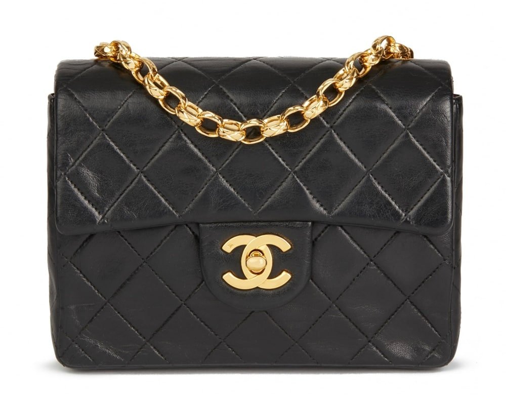 Reference image illustrating The Ultimate Guide to Chic and Functional Mini Bags for a Night Out