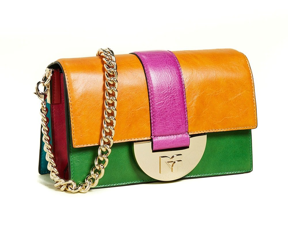 Reference image illustrating Why Chain-Strap Flap Bags Remain a Wardrobe Staple Beyond the Trend Cycle