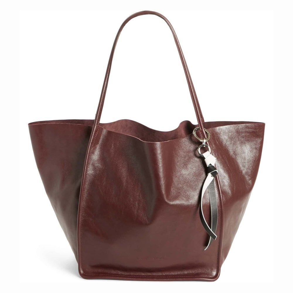Reference image illustrating Why Oversized Handbags Are Making a Comeback: The Case for Big Bags in 2024