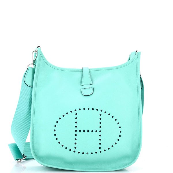 Hermès Evelyne Bag Gen III Epsom PM: A Comprehensive Guide cover image