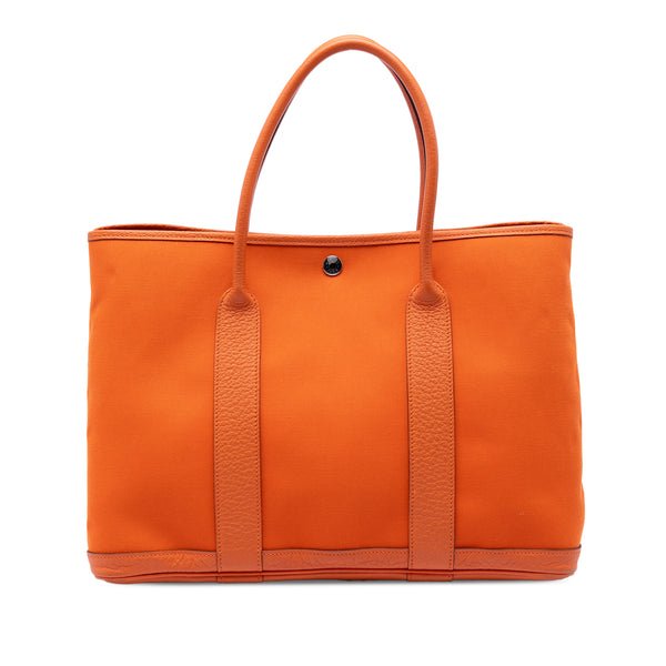 Reference image illustrating Hermès Garden Party Tote Toile and Leather 36: A Timeless Icon of Understated Luxury
