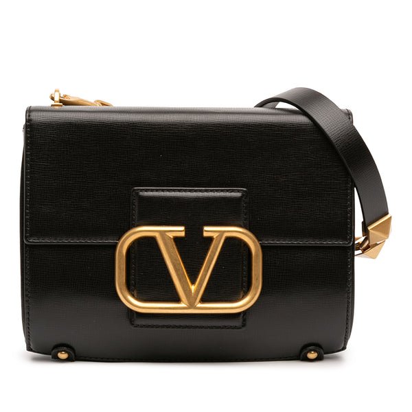 Reference image illustrating Valentino Garavani Stud Sign Shoulder Bag: A Masterpiece of Italian Craftsmanship